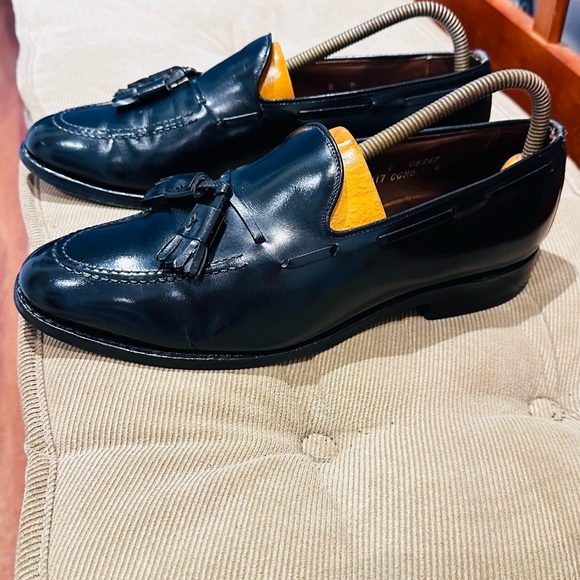 Classic Black Tassel Loafers - Picture 3 of 15